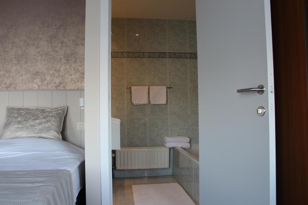 Hotel Rubens Остенде Екстериор снимка
